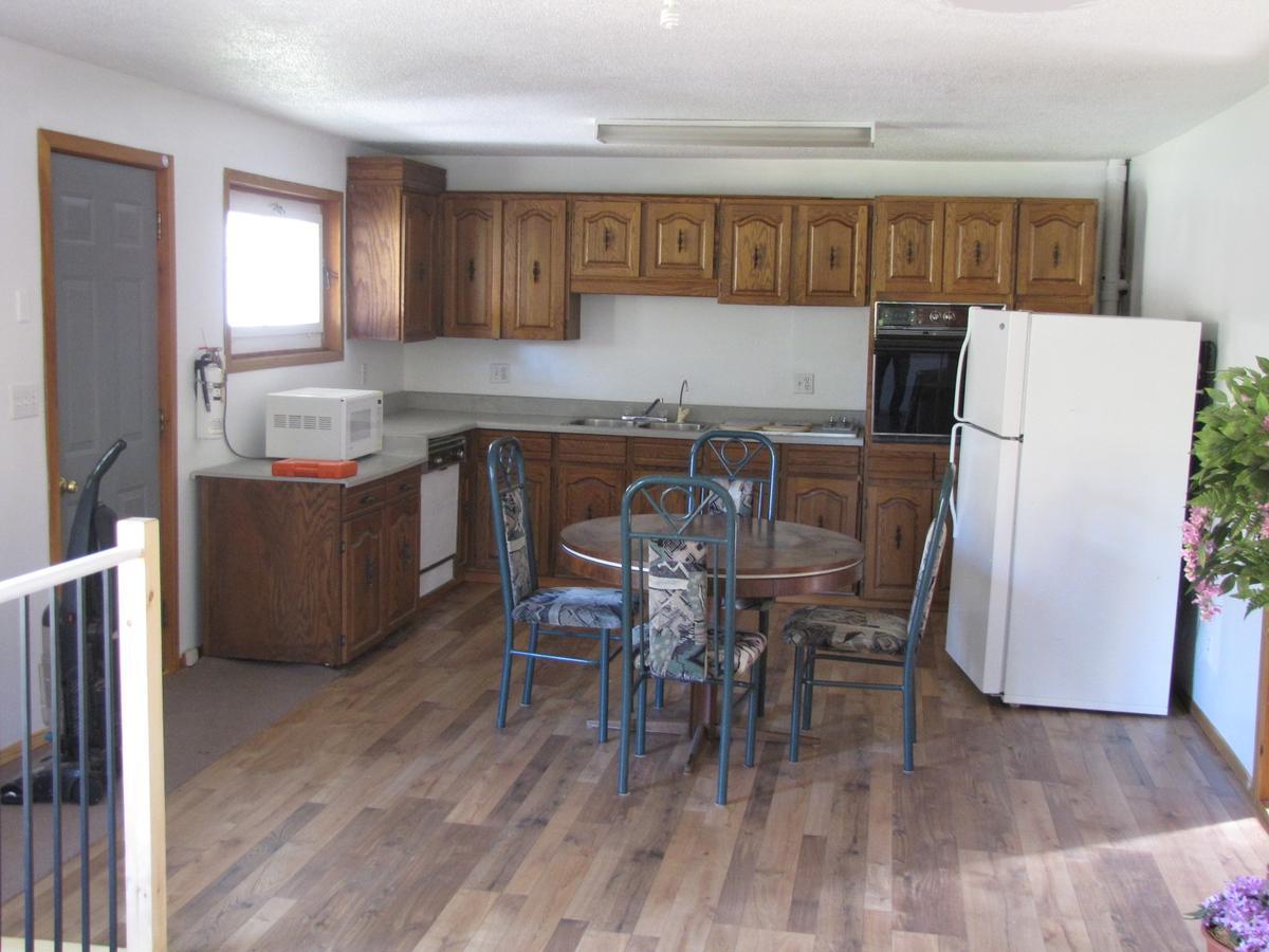Quiet Bay Inn & Cafe Magnetawan Экстерьер фото